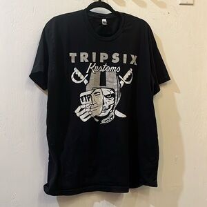 XL TRIP  SIX KUSTOMS BLACK T SHIRT